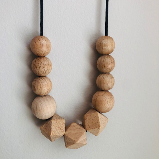 Teething necklace hot sale for mum